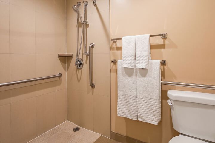 Best Western Plus West Covina Inn