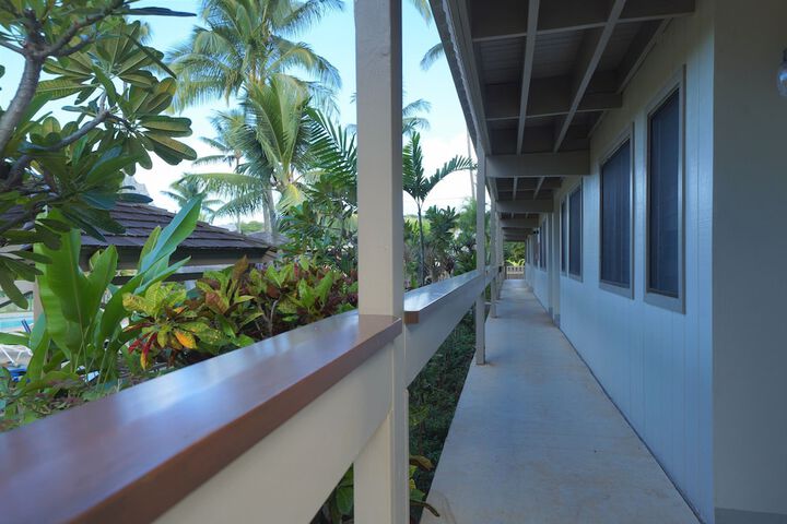 Hotel Exterior 52 of 56