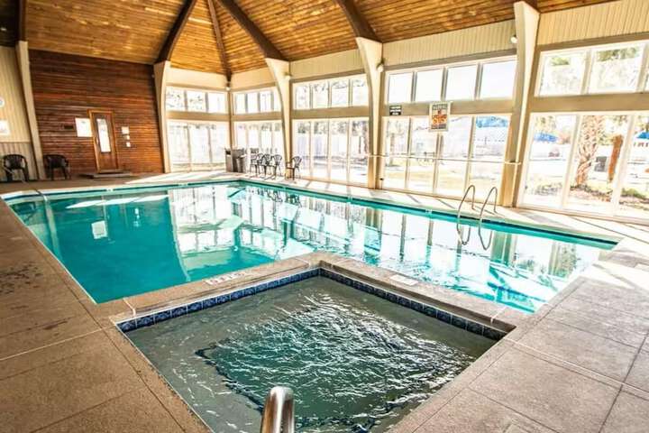 Pool 4 of 24