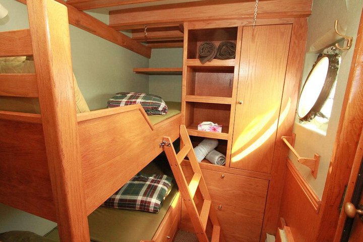 Room 5 of 21