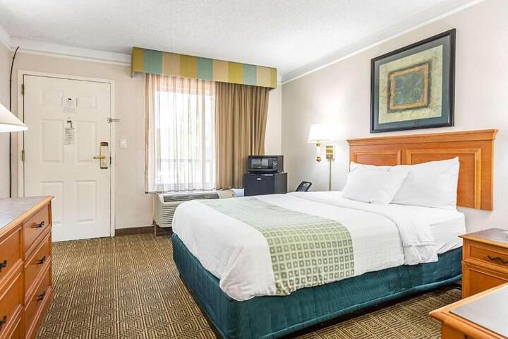 Rodeway Inn Huntsville West