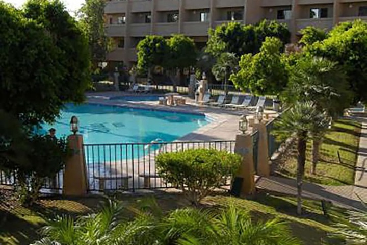 Pool 11 of 27