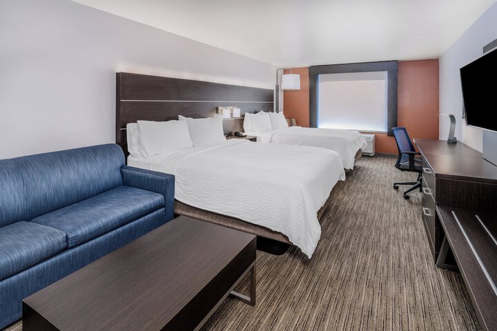 Room 42 of 79