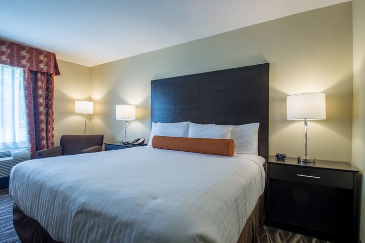 Room 15 of 32