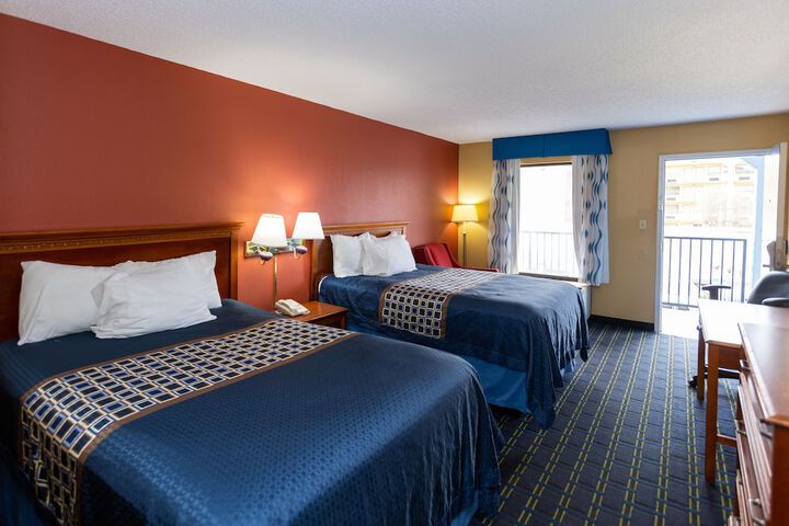 Room 8 of 21