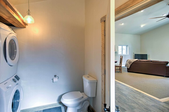 Mancos Cabin Rental on 80 Acres w / Mountain View!