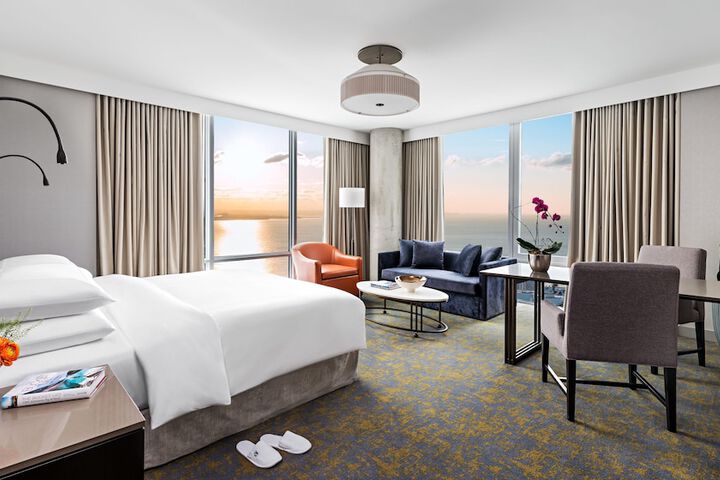 Room 50 of 116