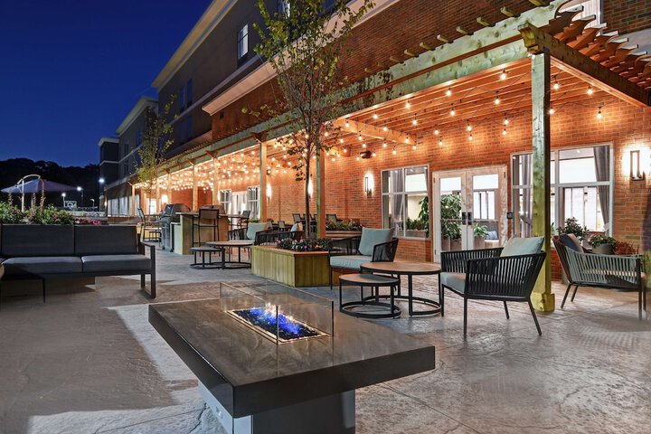 Homewood Suites by Hilton Edison Woodbridge