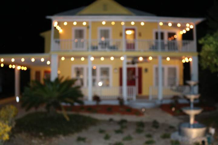 Hotel Exterior 31 of 35