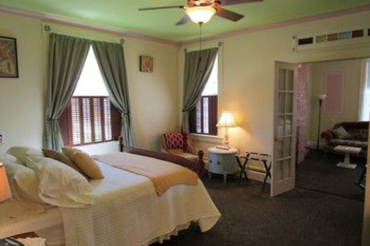 Pillow and Pantry B & B