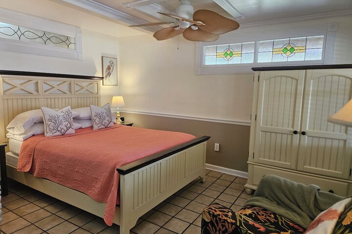 Room 42 of 90