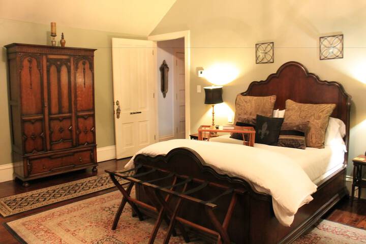 Room 7 of 45
