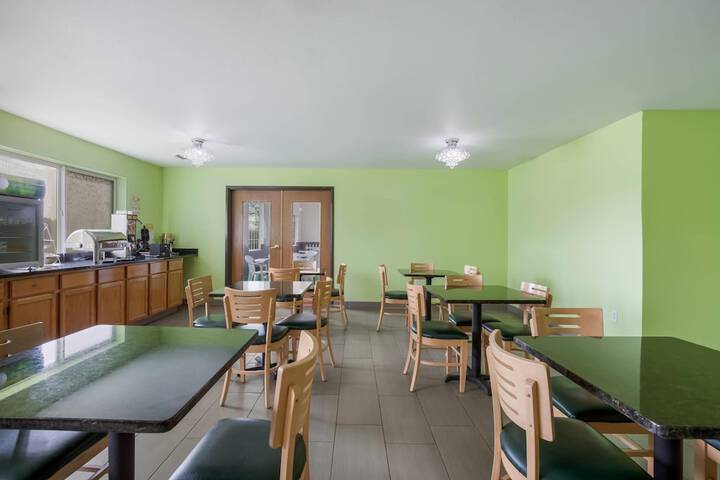 Quality Inn Edgerton - Lake Koshkonong
