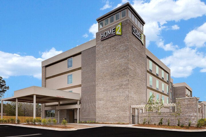 Hotel 2 of 93