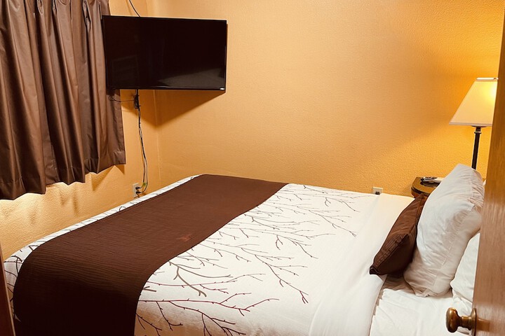 Room 29 of 72