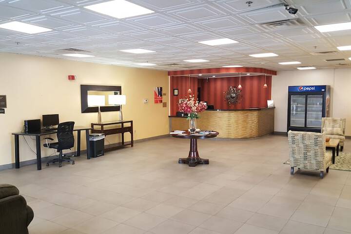 Hotel Interior 11 of 41