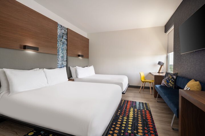 Aloft Beachwood