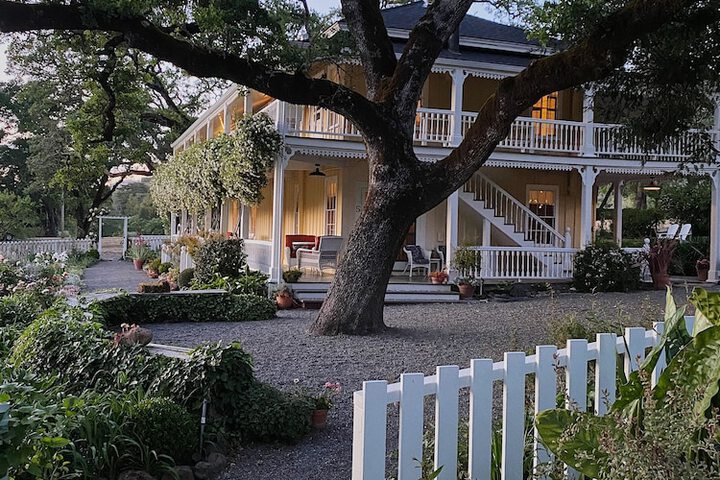 Hotel 6 of 74