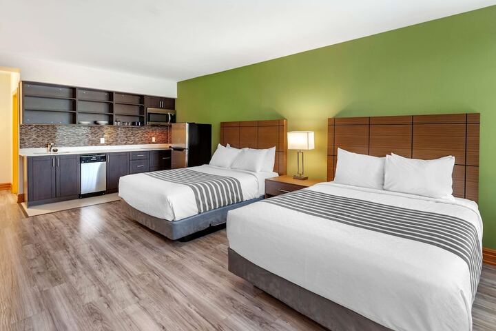Room 10 of 51