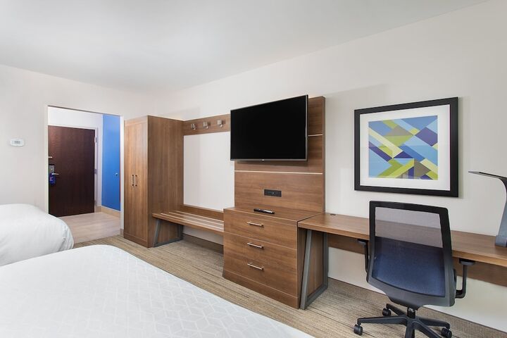 Room 19 of 60