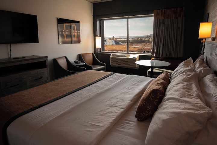 Pier B Resort