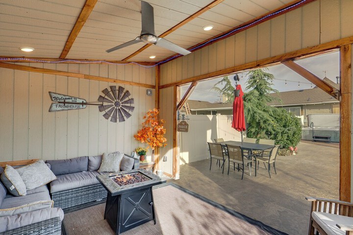 Game Room + Hot Tub: Salt Lake City Area Apt