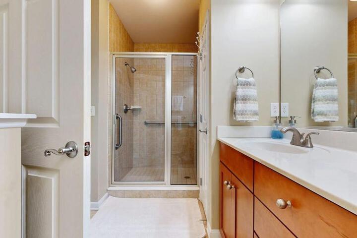 Bayside Resort --- 31574 Winterberry Pkwy Unit 305B