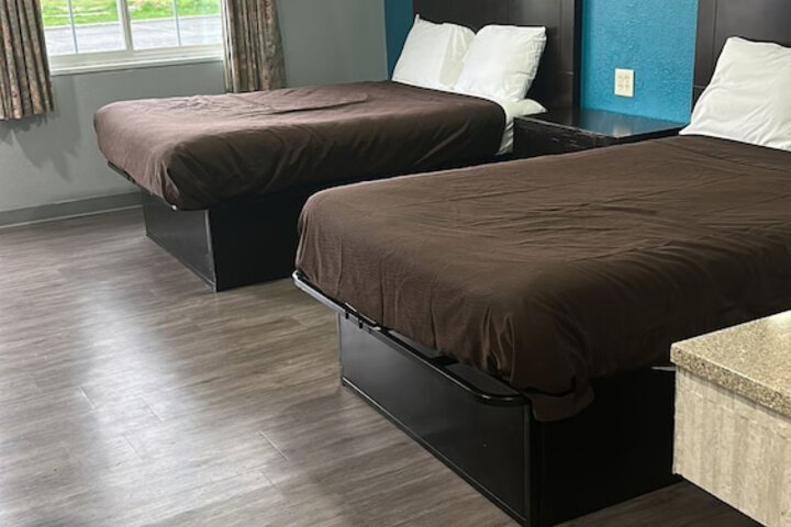 Room 12 of 23