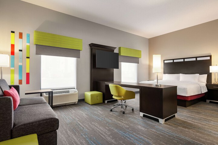 Room 26 of 42