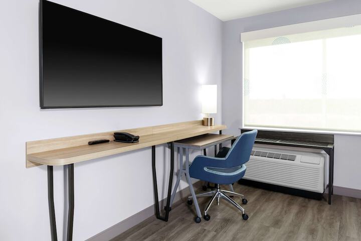 Room 7 of 25