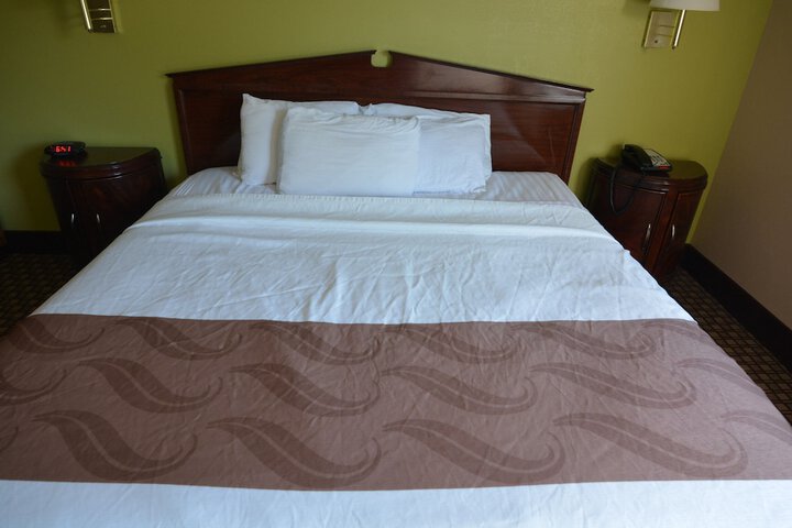 Room 24 of 50