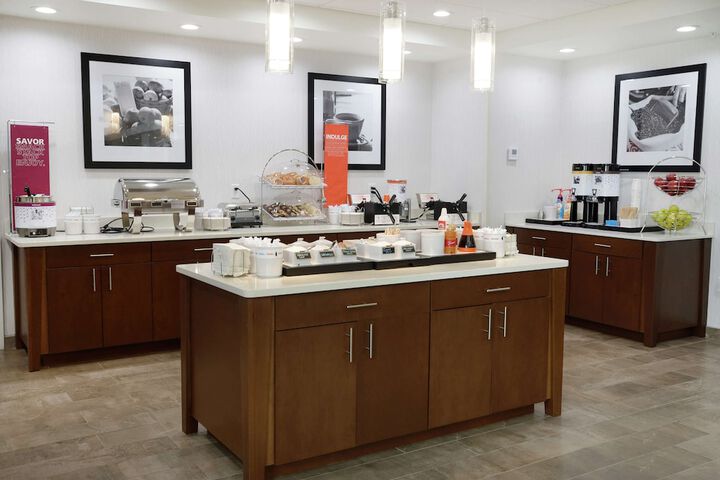 Breakfast/Coffee Service 43 of 50