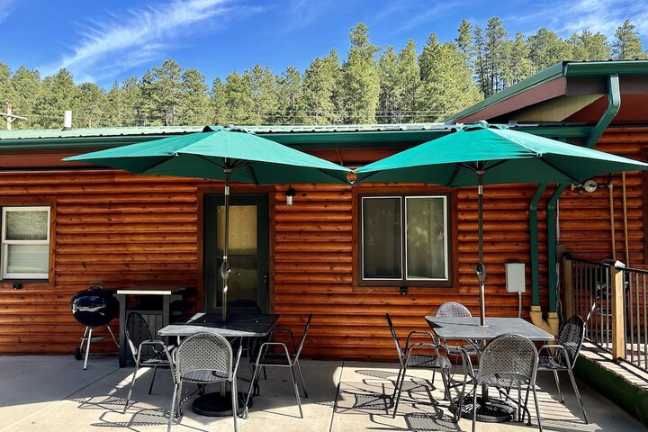 Whitetail Creek Resort