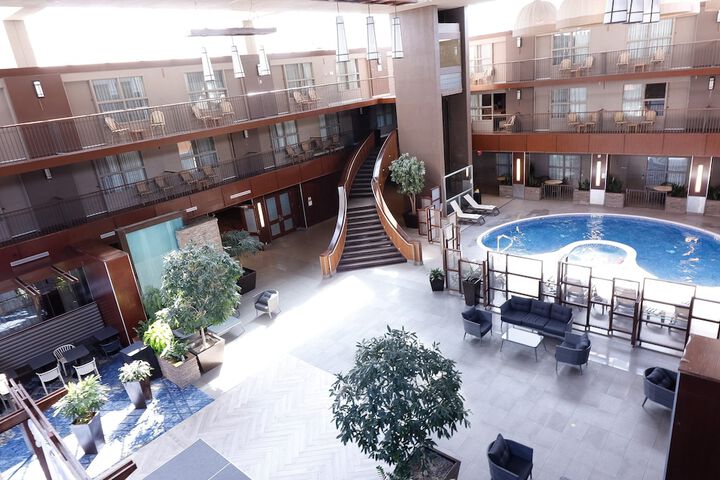 Pool 8 of 102