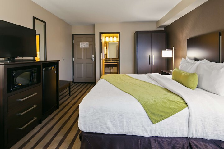 Room 18 of 27