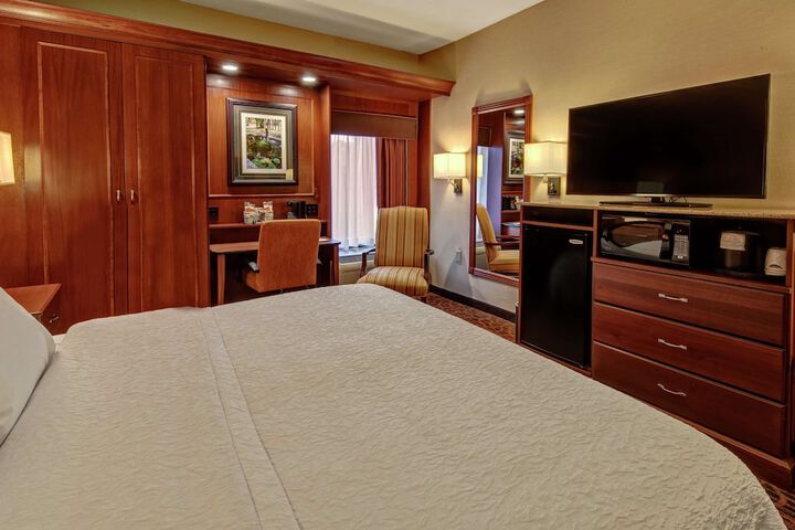 Room 8 of 39