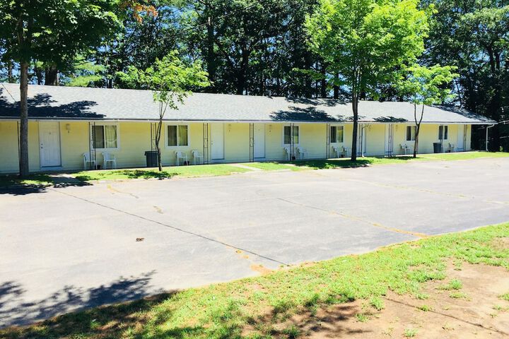 Property Grounds 23 of 24