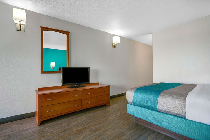 Motel 6 Baker City OR