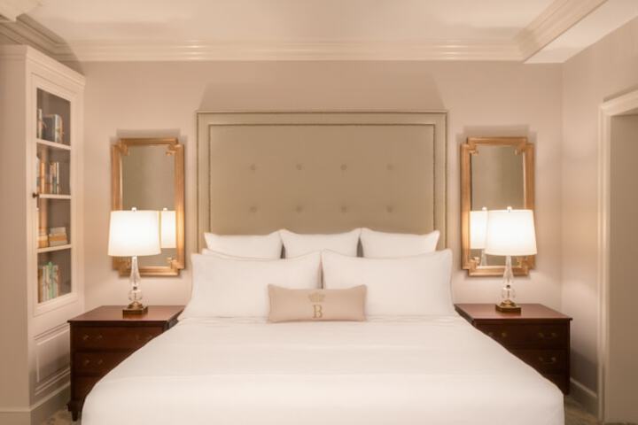 Room 46 of 69