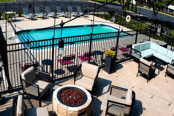 Hampton Inn Summersville