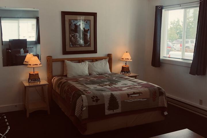 Room 37 of 72