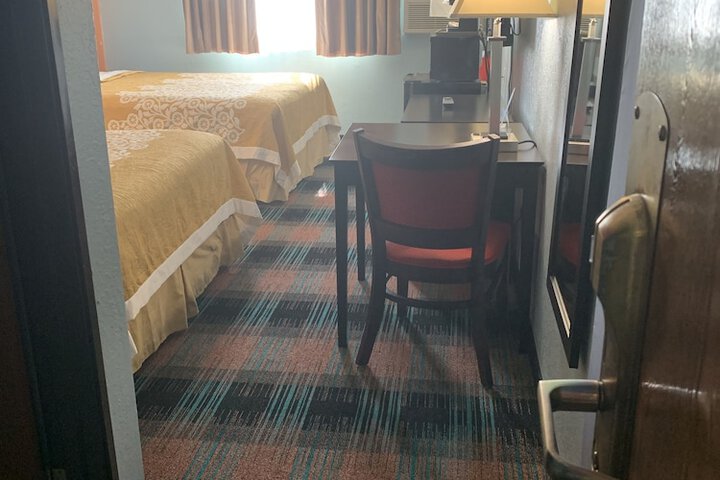 Sunrise Inn