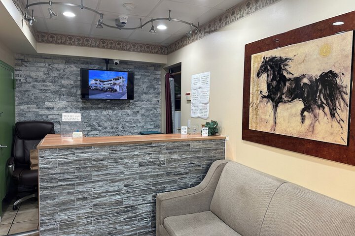 Sea Palace Inn