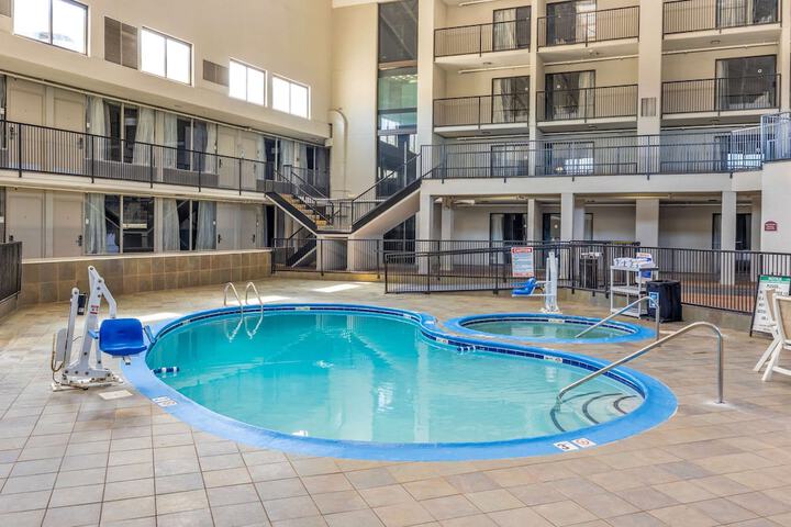 Pool 5 of 80