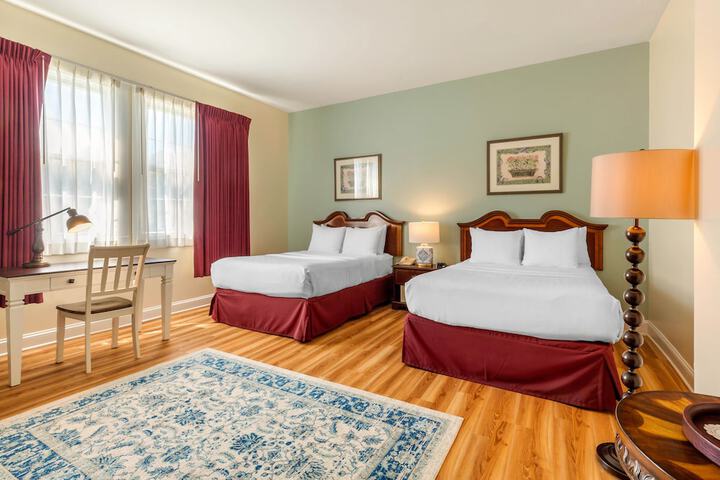 Room 15 of 42