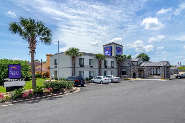 Hotel 2 of 31