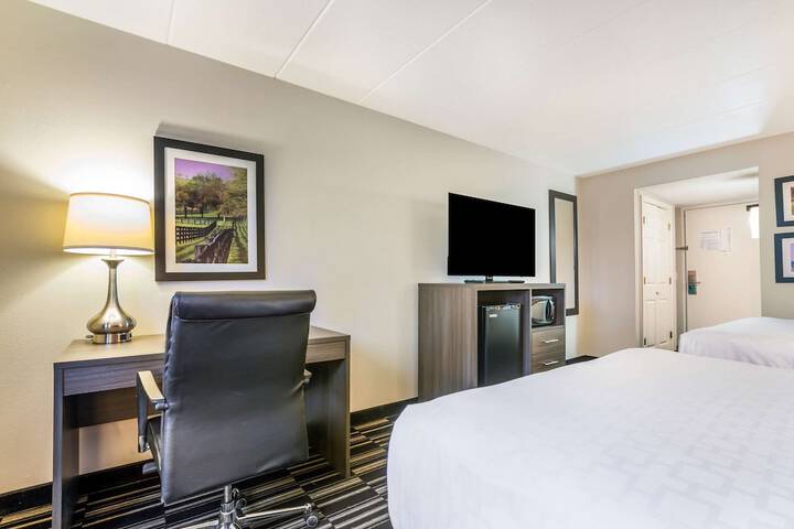 Room 19 of 29