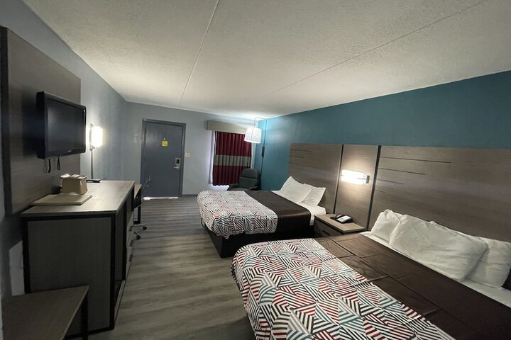 Room 16 of 22