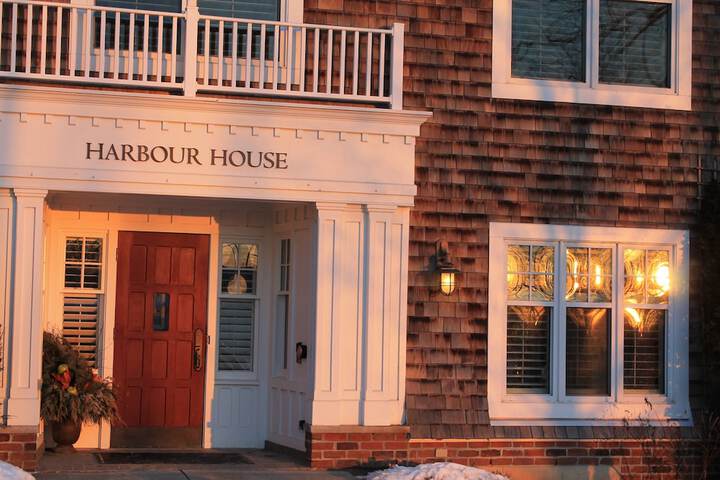 Harbour House