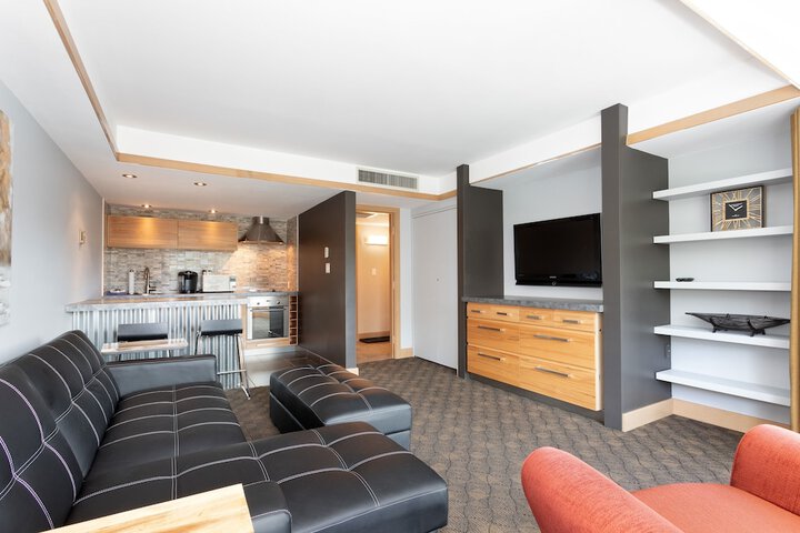 Room 228 of 330